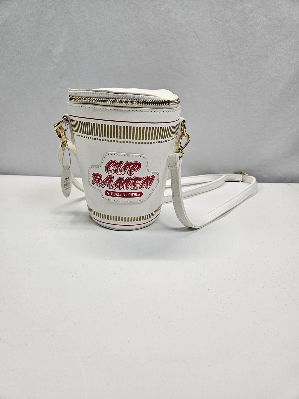 Bewaltz Cup Ramen Noodle Soup Crossbody Purse Novelty Kawaii Bucket Handbag Bag